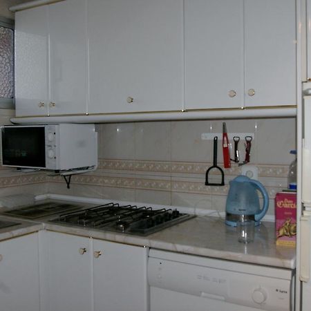 Apartamentos Carolina - Arca Rent Бенідорм Номер фото